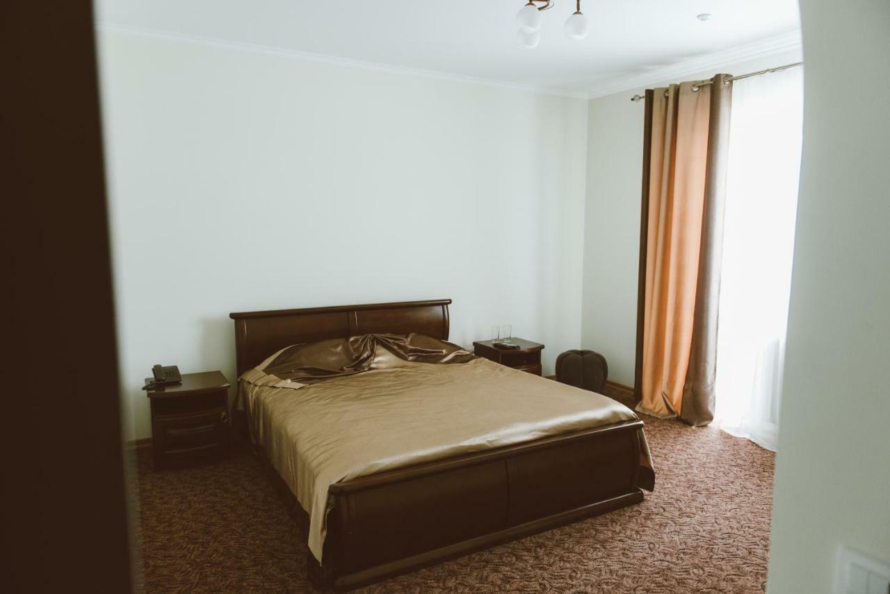 Hotel Korona Kolybayevka المظهر الخارجي الصورة